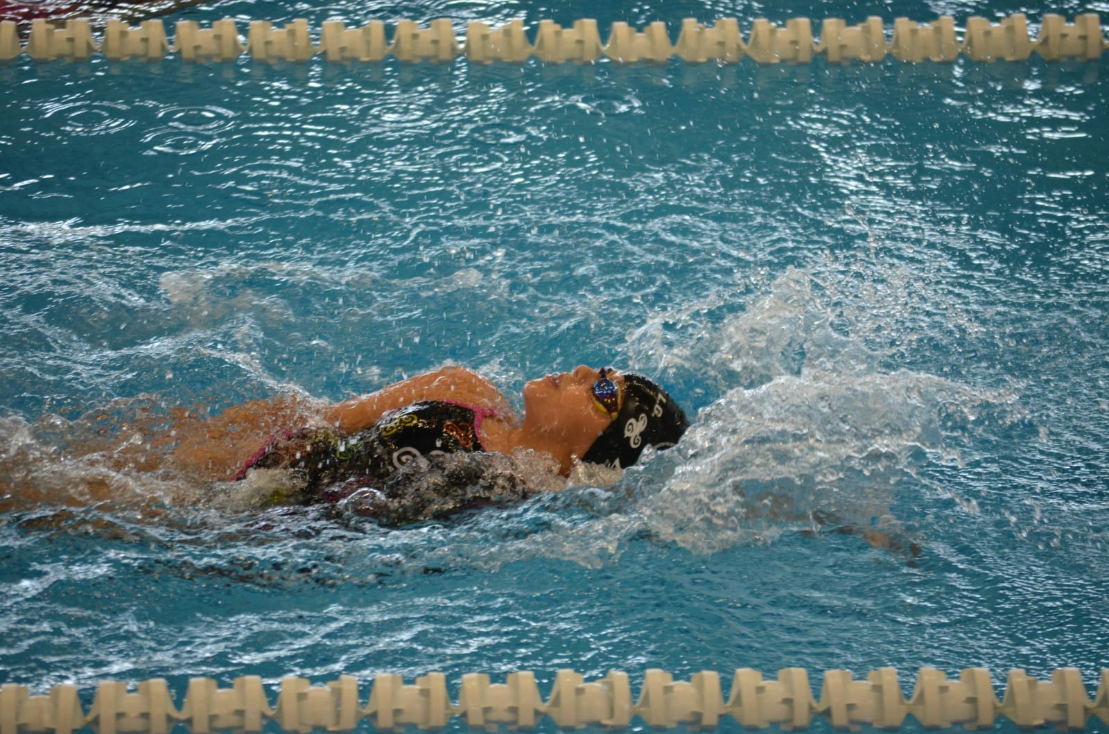 Imagen de ¡Linares Celebra su Éxito en la Natación Andaluza! Dos de Nuestras Nadadoras a la Gran Final del Campeonato de Andalucía