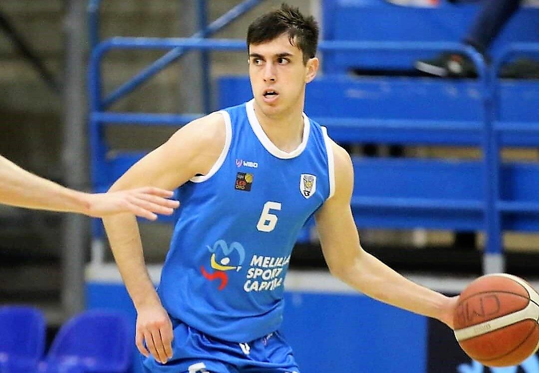 Imagen de Pablo Sánchez al Coto de Córdoba CB! El Base Linarense Ficha por el Conjunto Cordobés